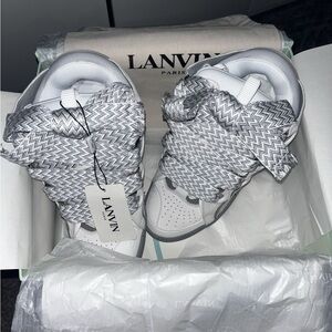 Lanvin Men’s White and Gray Zigzag Sneakers